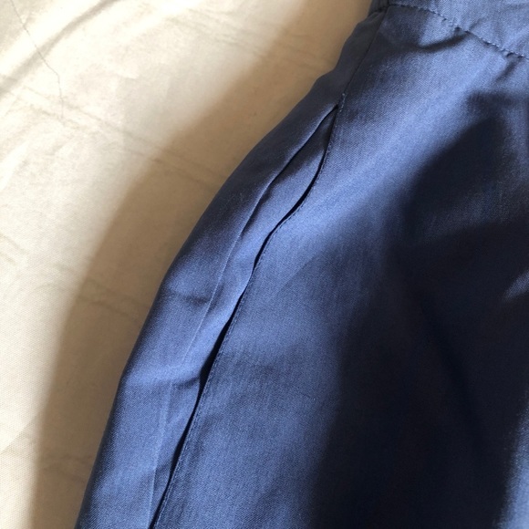 Talbots Petites Silk A line navy blue skirt size 12 Host Pick! - Picture 3 of 9